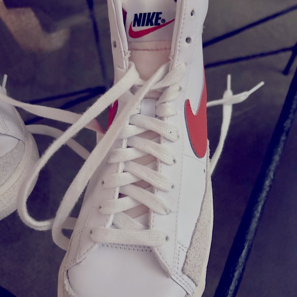 Nike high tops never worn - Picture 7 of 7